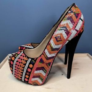 Sequined patterned heels